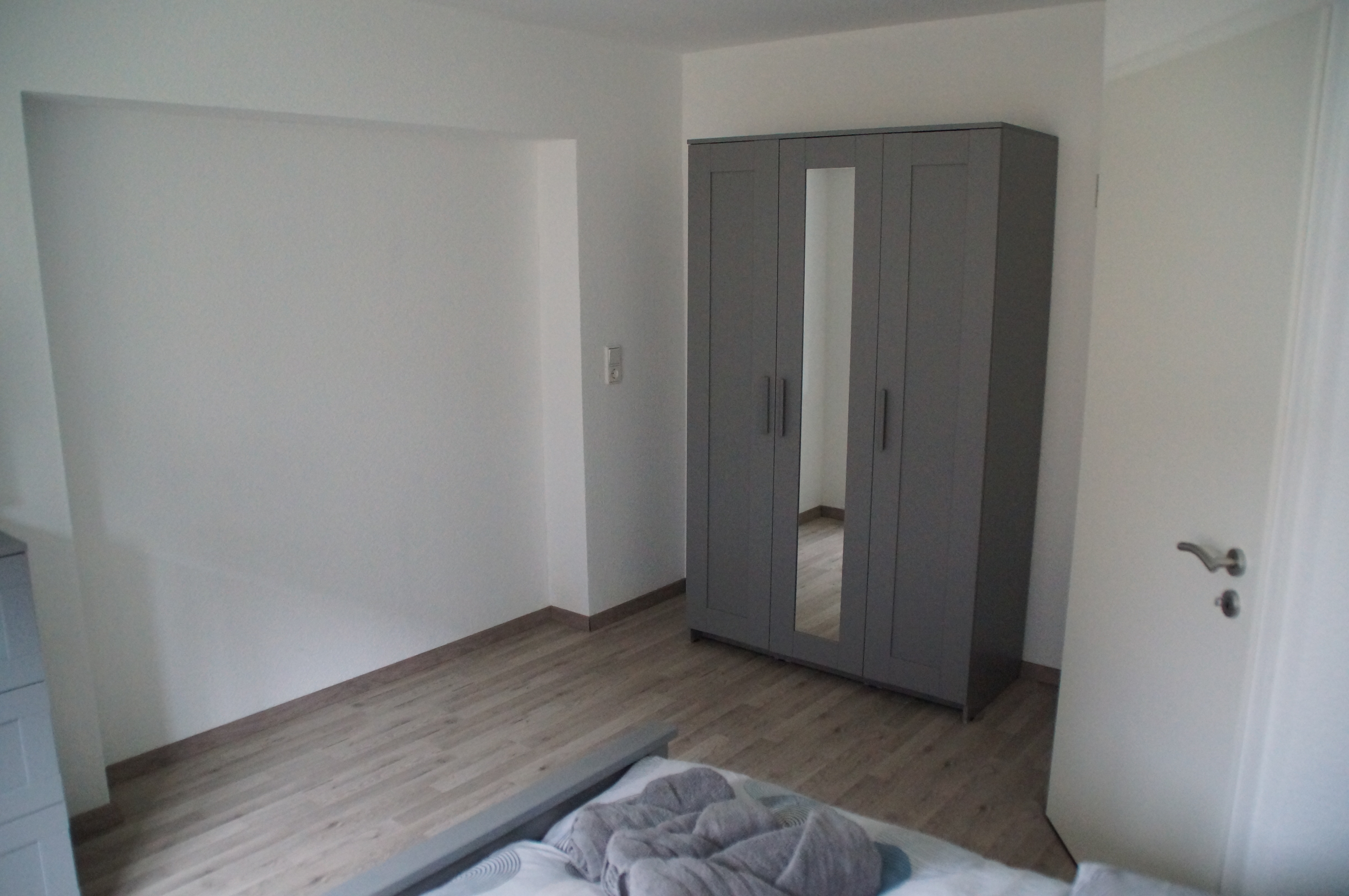 Kleiderschrank