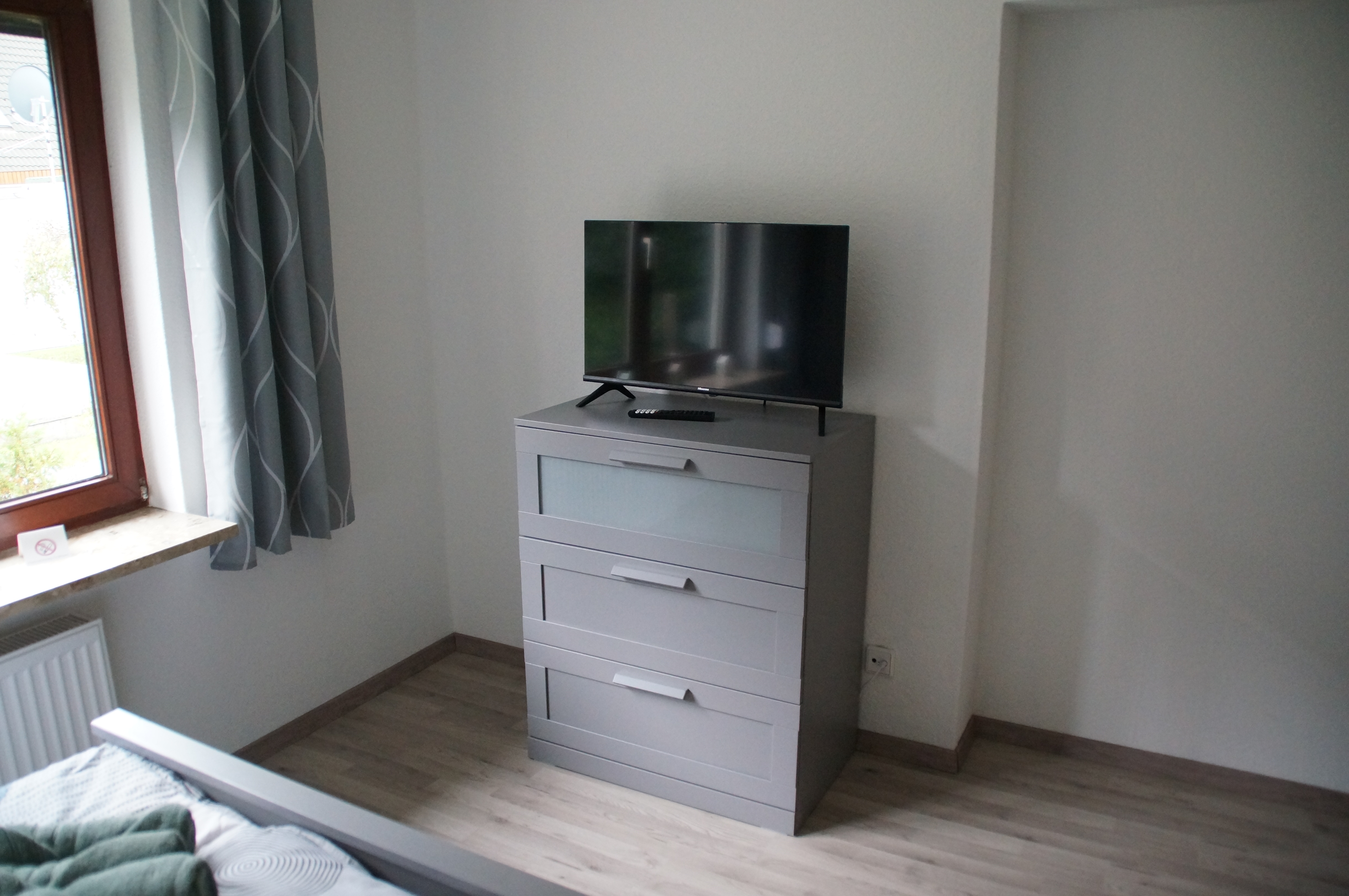 Sideboard mit TV
